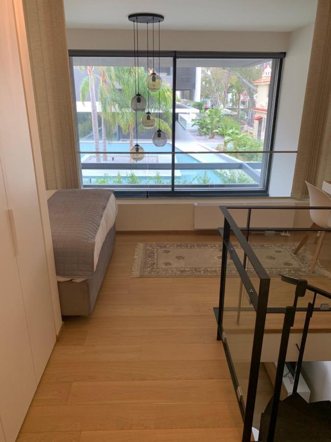Voula Lofts Appartamento Atene Esterno foto